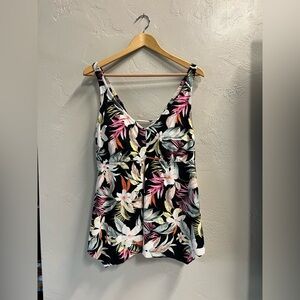 Kona Sol Women’s Plunge V Neck Tankini Top 2X (20/22) NWT Tropical Floral Print